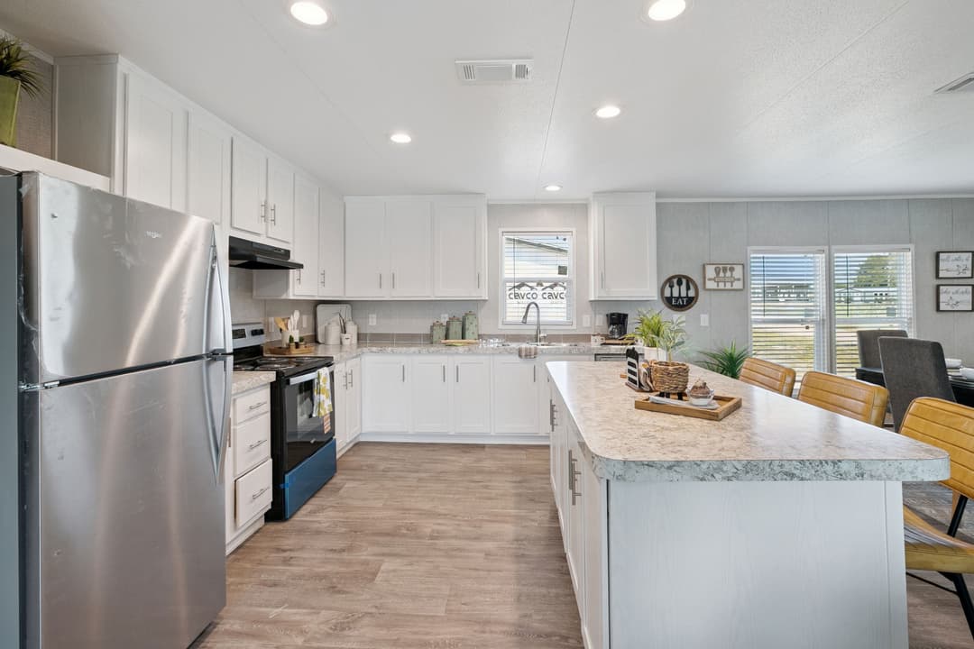 Trailblazer kitchen home features