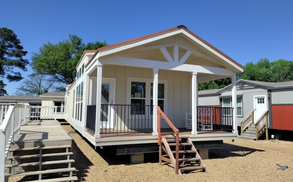 Eagle j56fp8 elevation and exterior home features