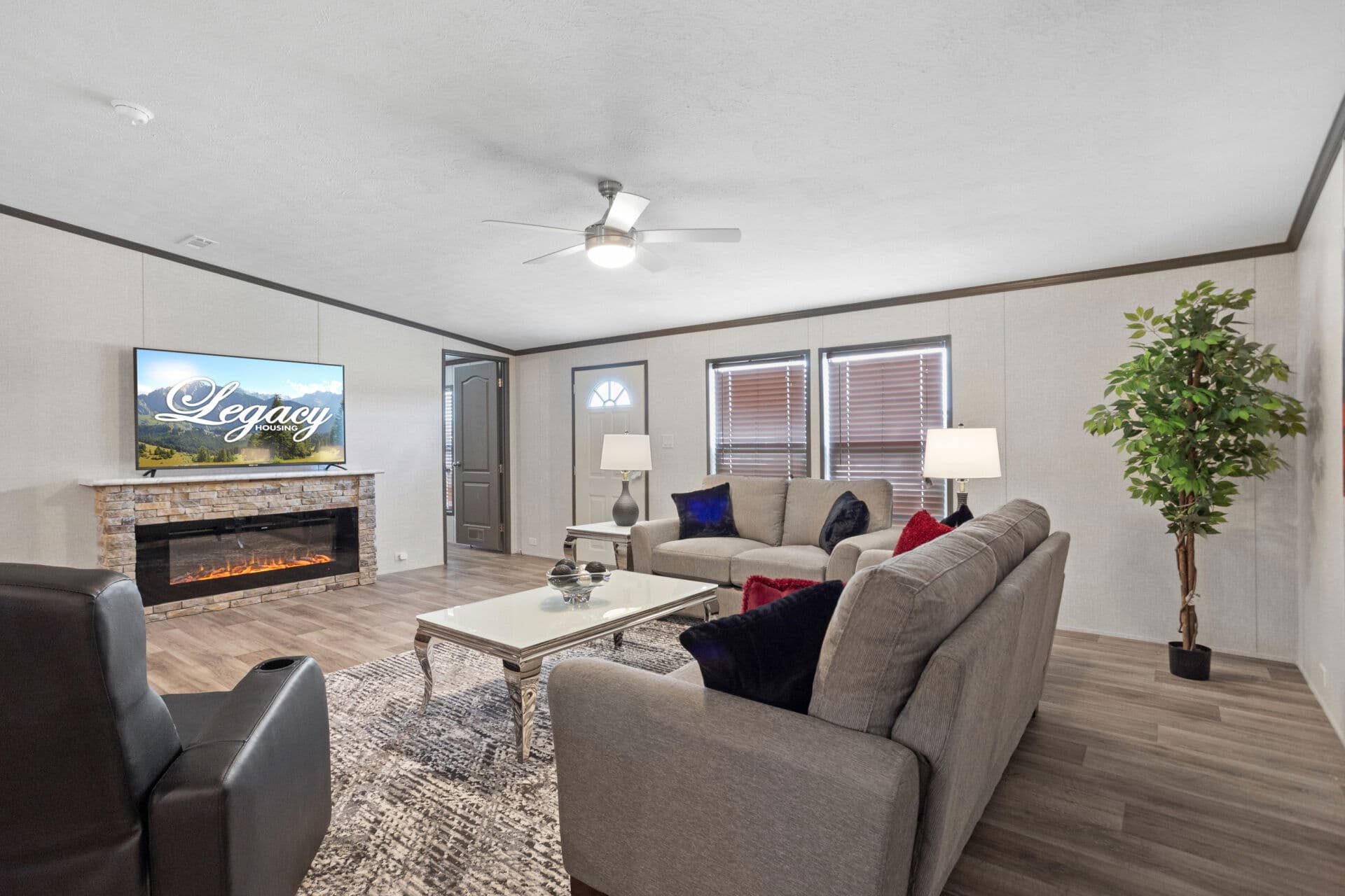 Select interior home features