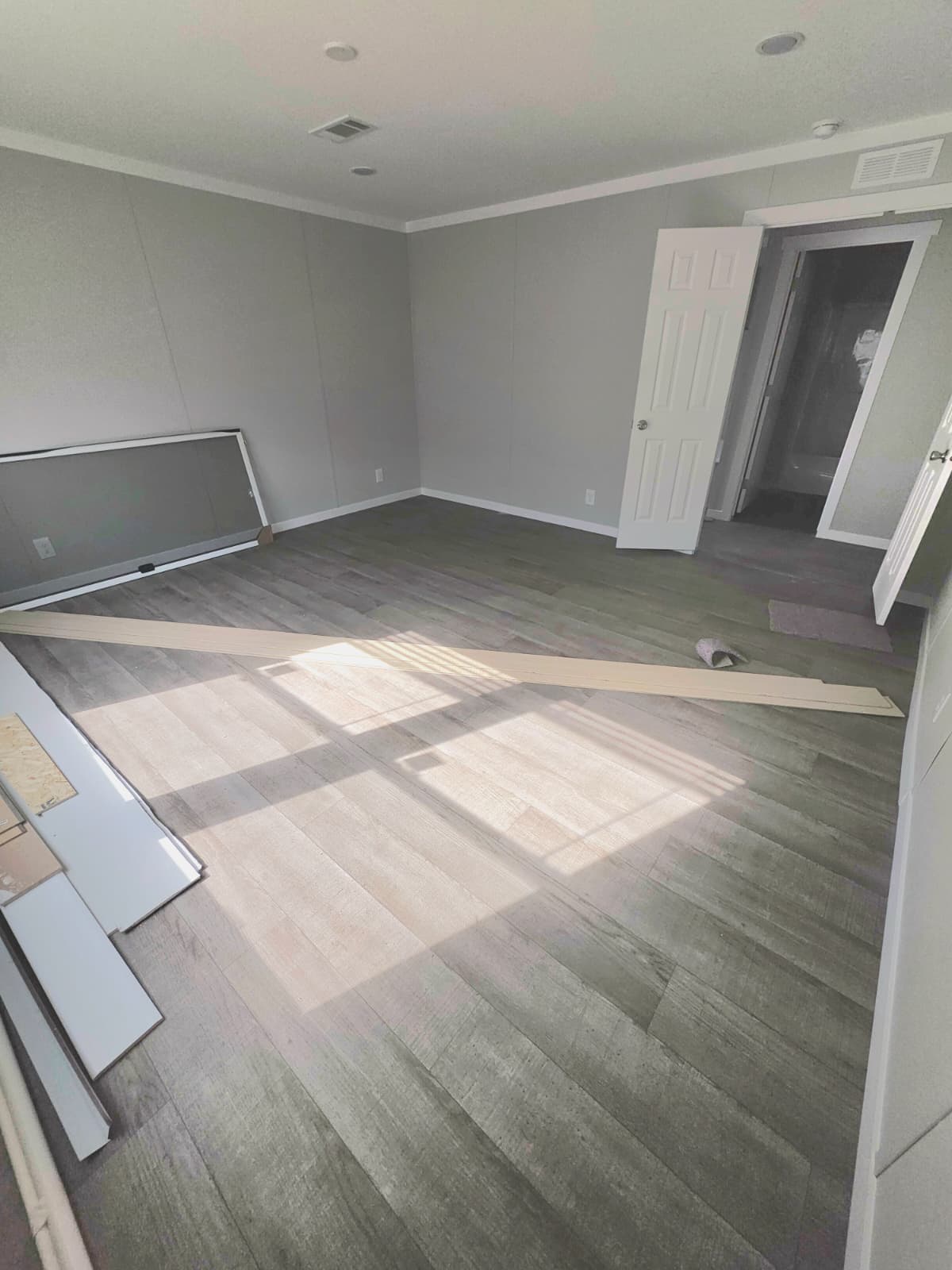 Scorpio 9469  home features