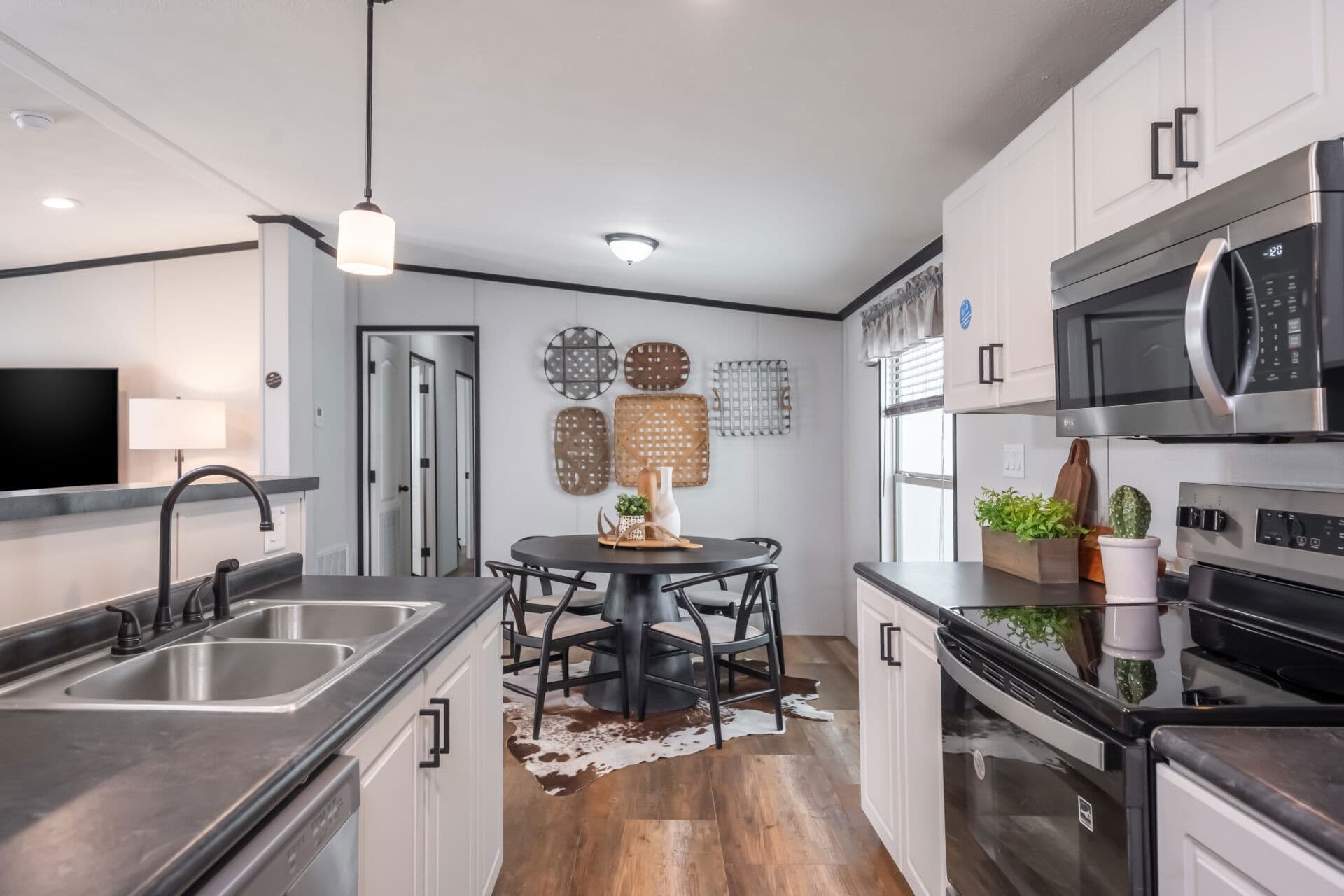 Select s-2468-42a kitchen home features