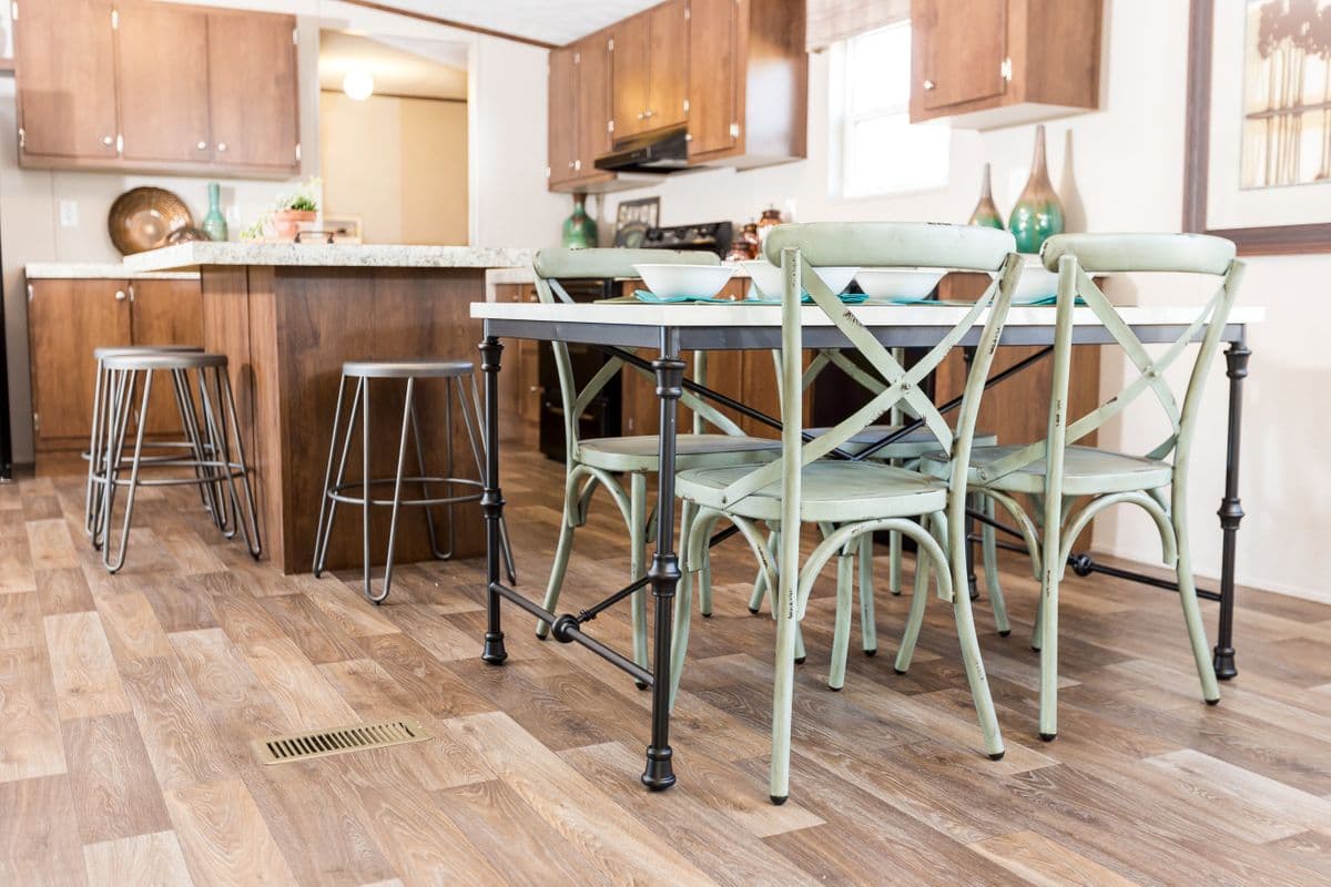 Marvel 4  home features