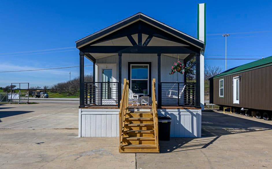 Starling d40ep8 elevation home features