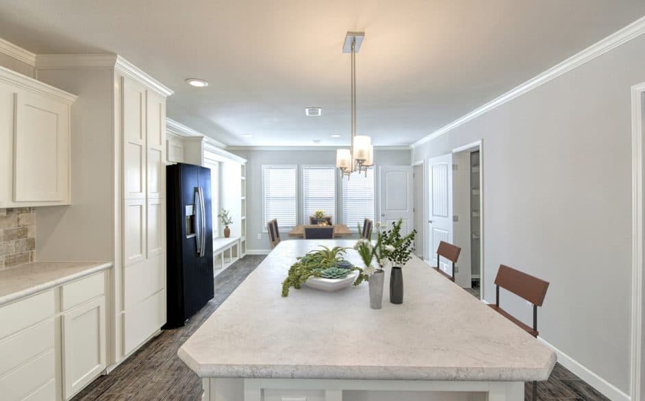 Boerne 5067 kitchen home features