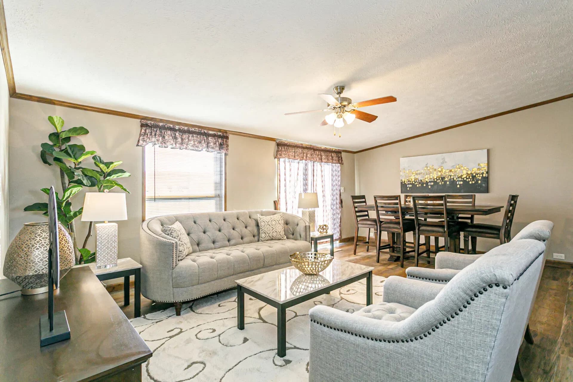 Heritage interior home features