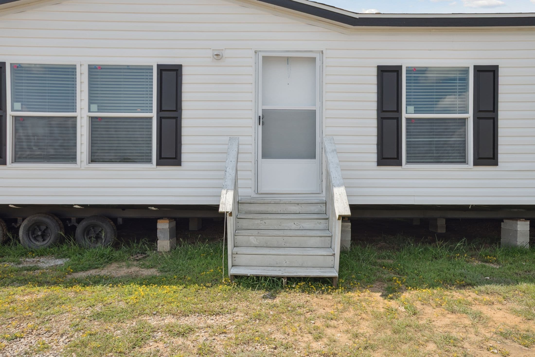 Valuhomes limited 28724p  exterior home features