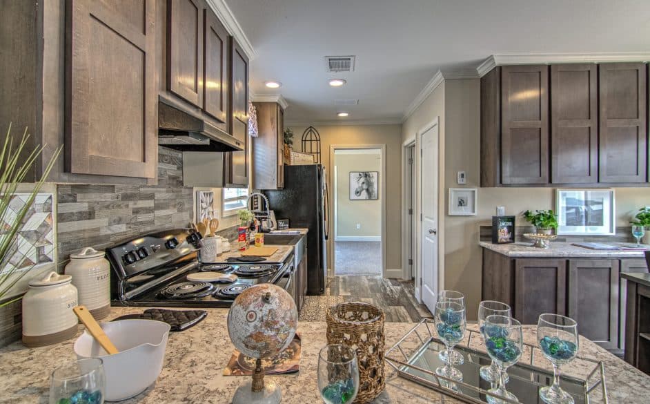 Gold spur 5616 kitchen home features