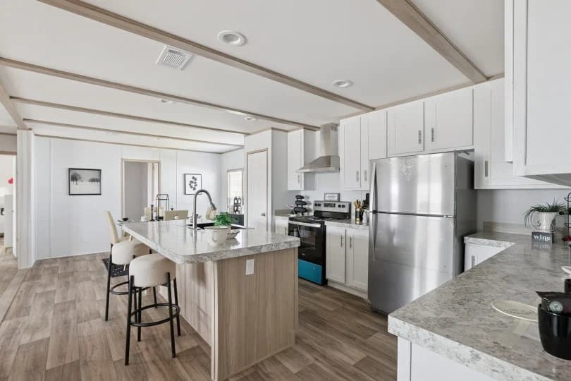 Pinnacle 28603p kitchen home features