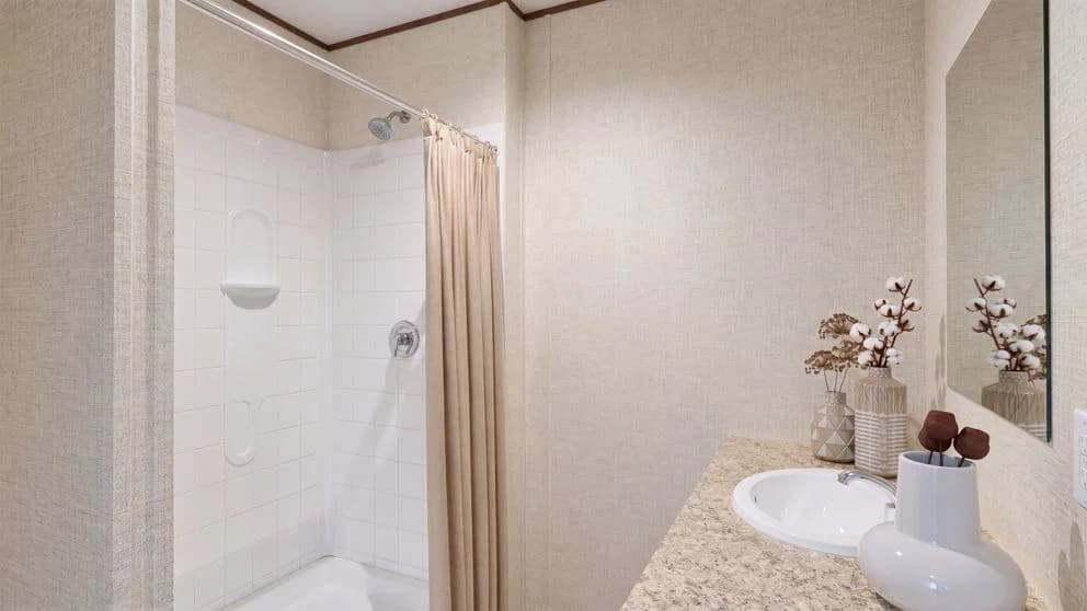 Tejas oak bathroom home features