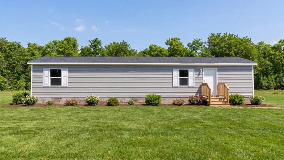 Elm elevation and exterior home features