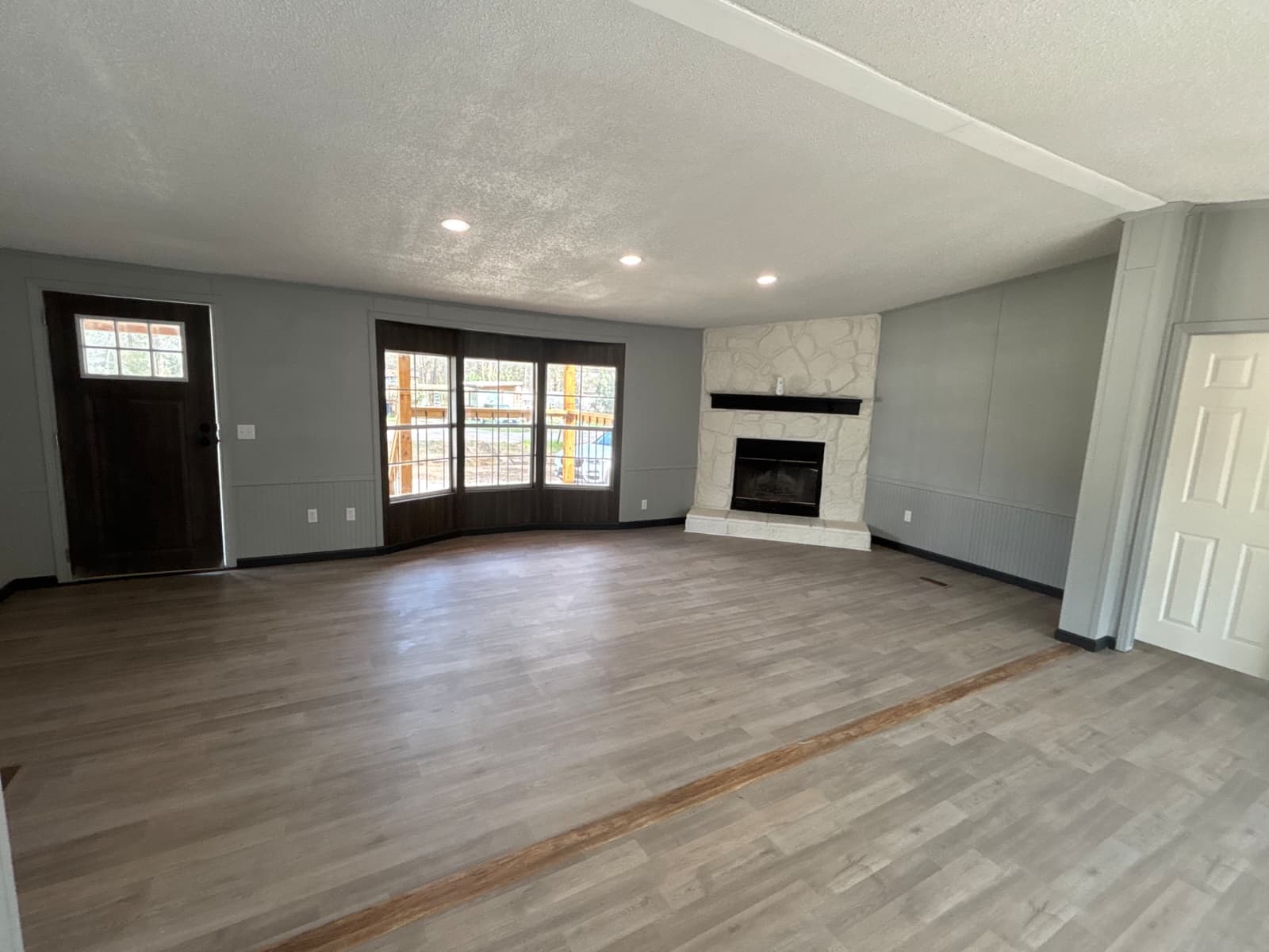 1997 completely re-done 28x64,  doublewide in rented private land  (pre-owned)  home features