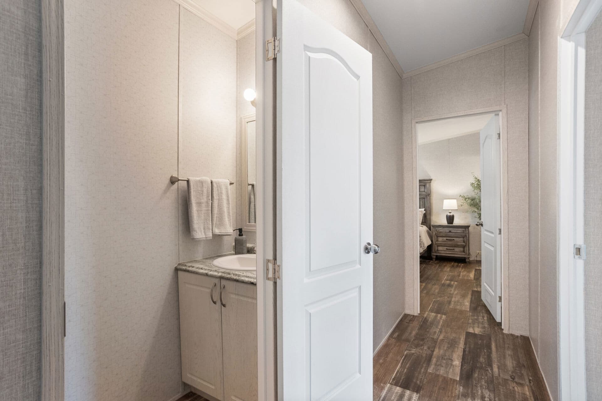 Heritage h-3272-43a interior home features