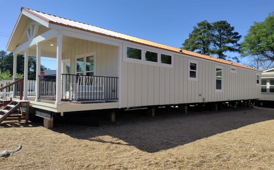 Eagle j56fp8 hero, elevation, and exterior home features