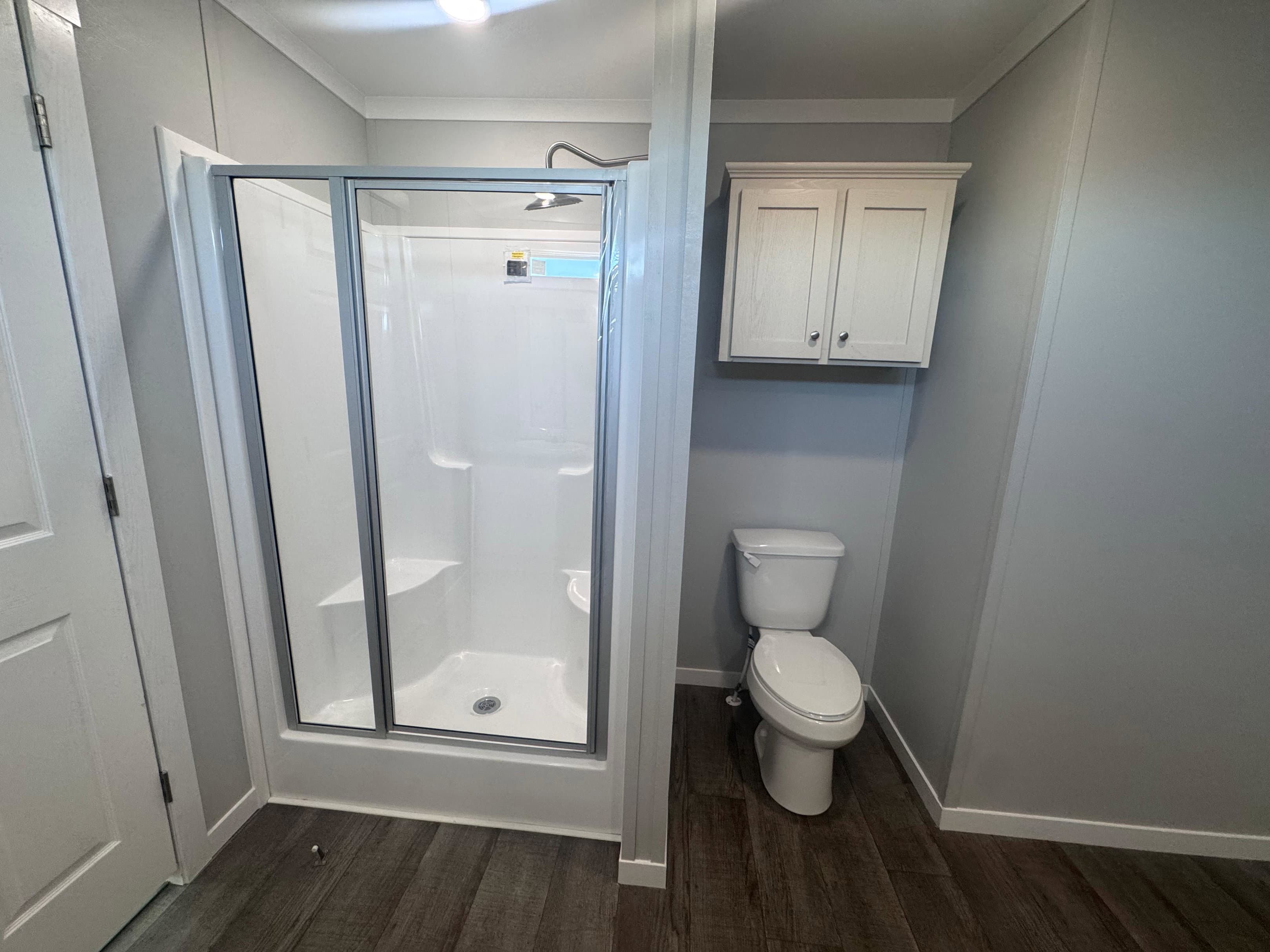 Vela 9456  home features