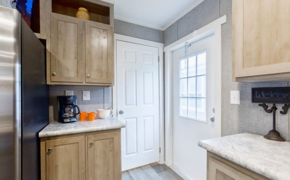 Sunset ridge 363 kitchen home features