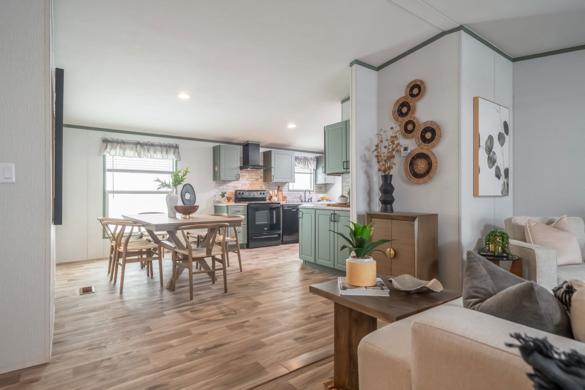 Heritage h-3248-32a interior home features