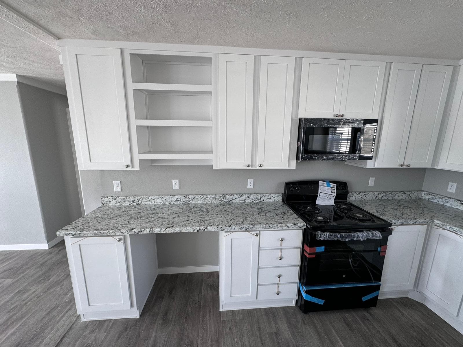 The sherman   home features