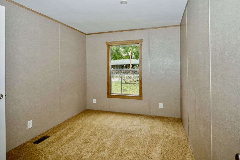 Andromeda 9348 bedroom home features