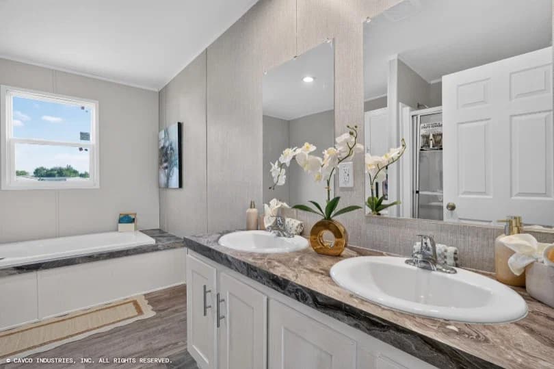 Valuhomes 28564p bathroom home features