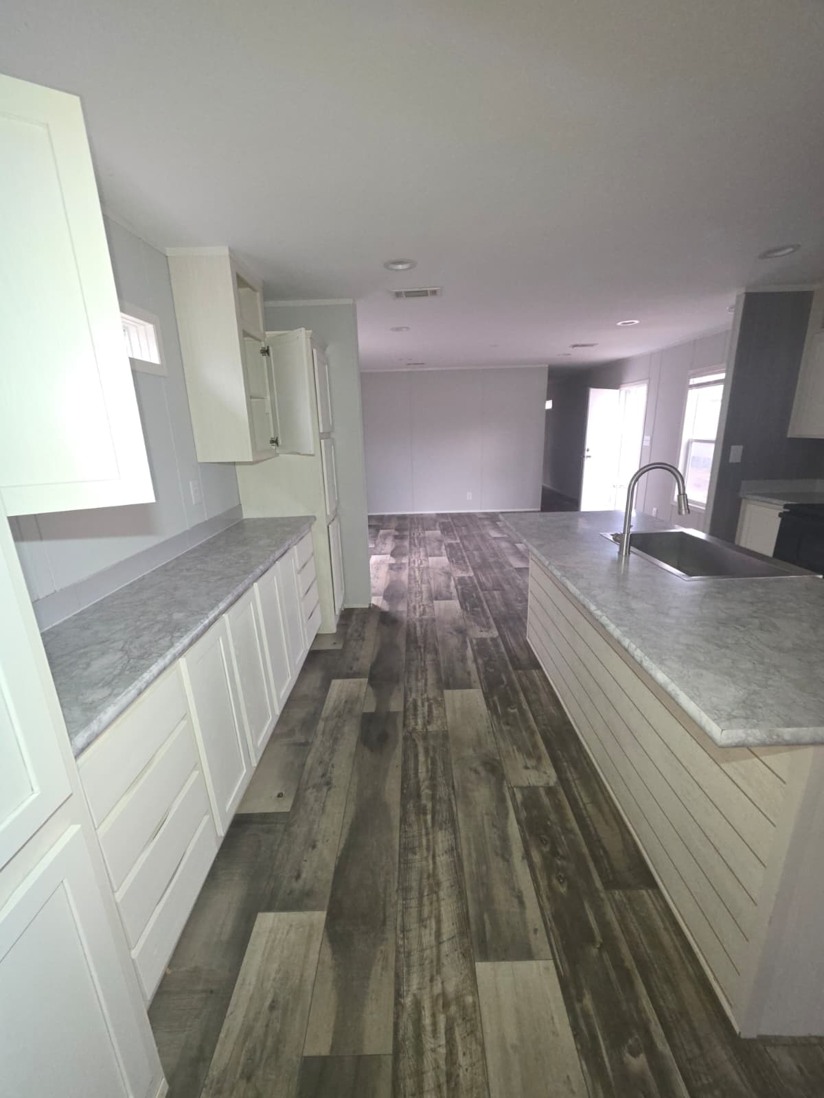 2021 oak creek 231 (pre-owned)  home features