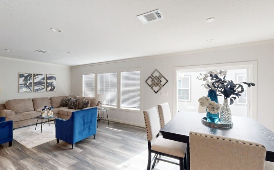 Nordic 6364 interior and hero home features