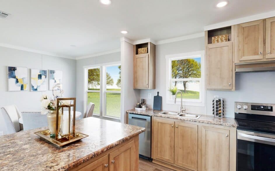 Cimarron 2368 kitchen home features