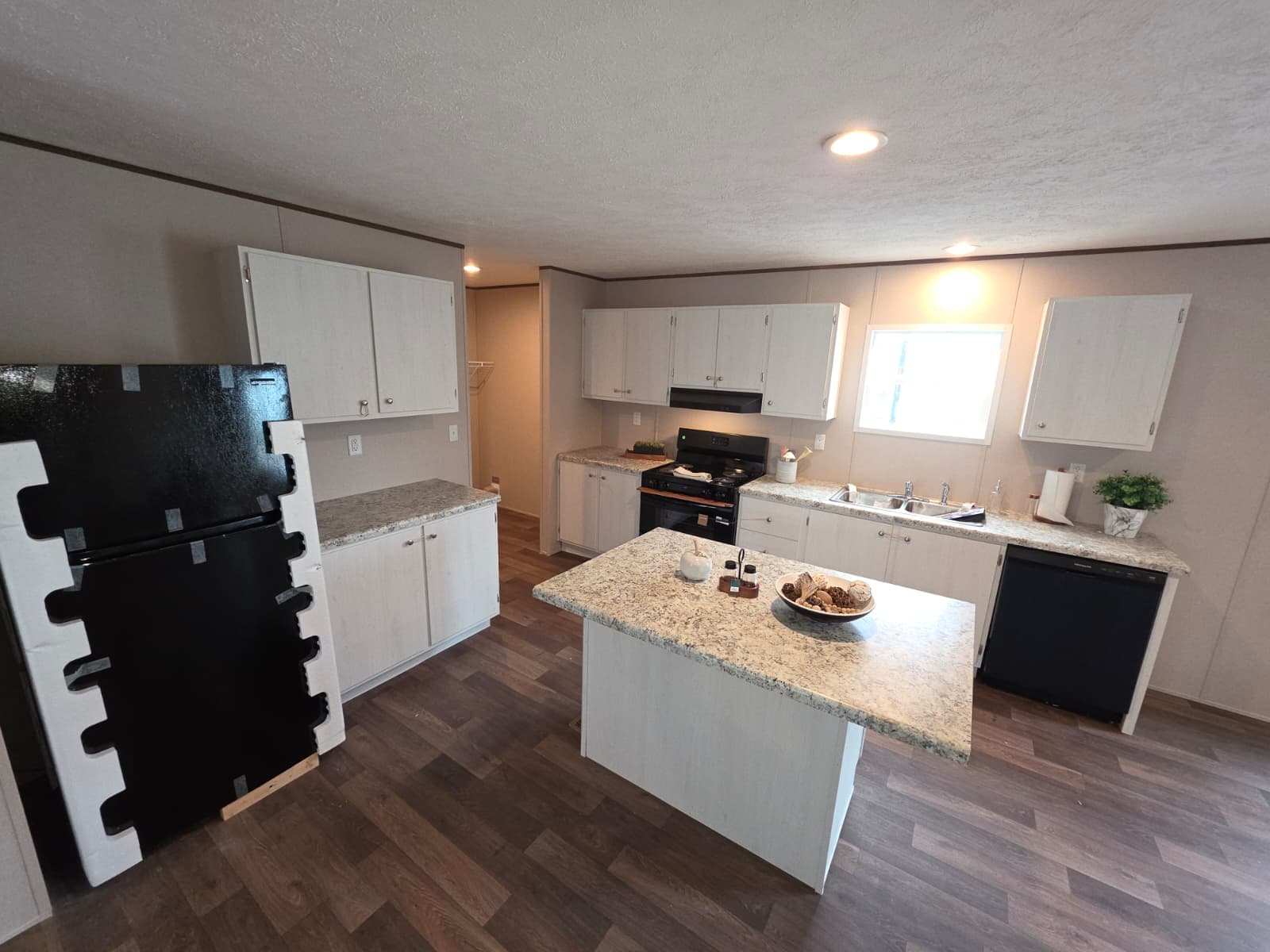 Oak  home features