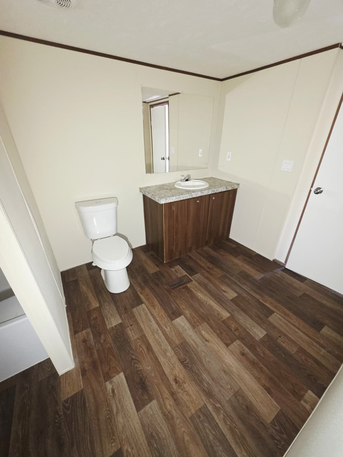 2021 tru marvel (pre-owned)  home features