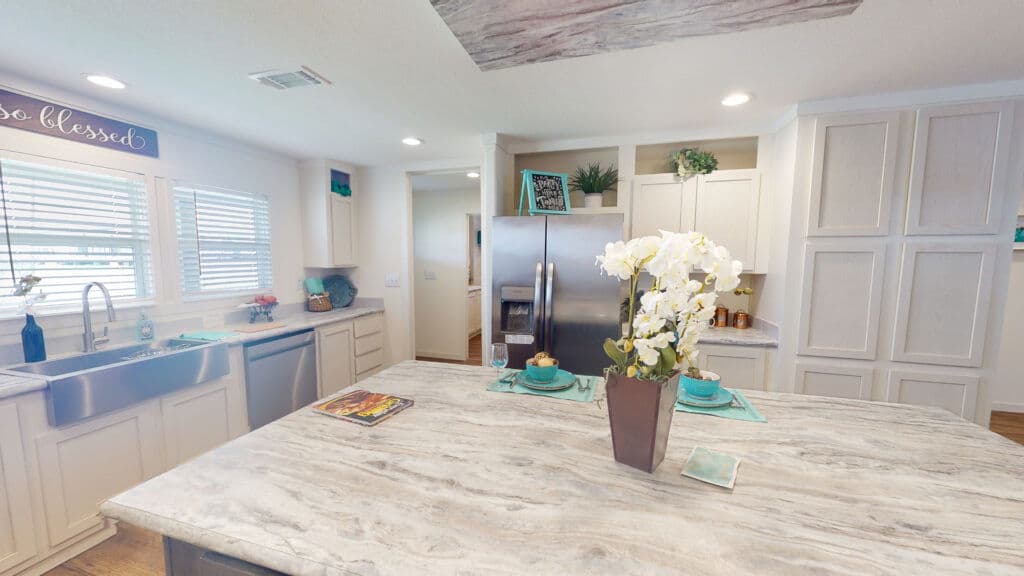 Turk t68c-p8 kitchen and hero home features