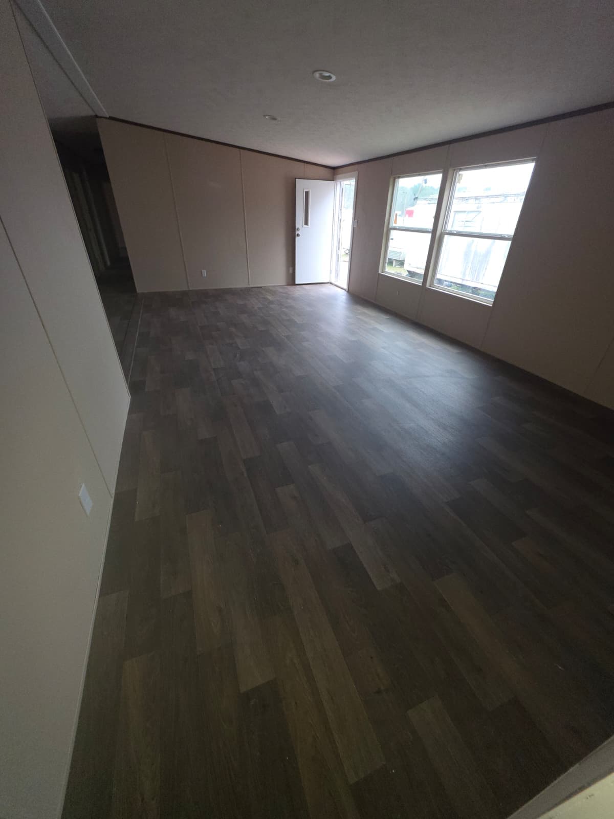 2020 tru triumph (pre-owned) interior home features