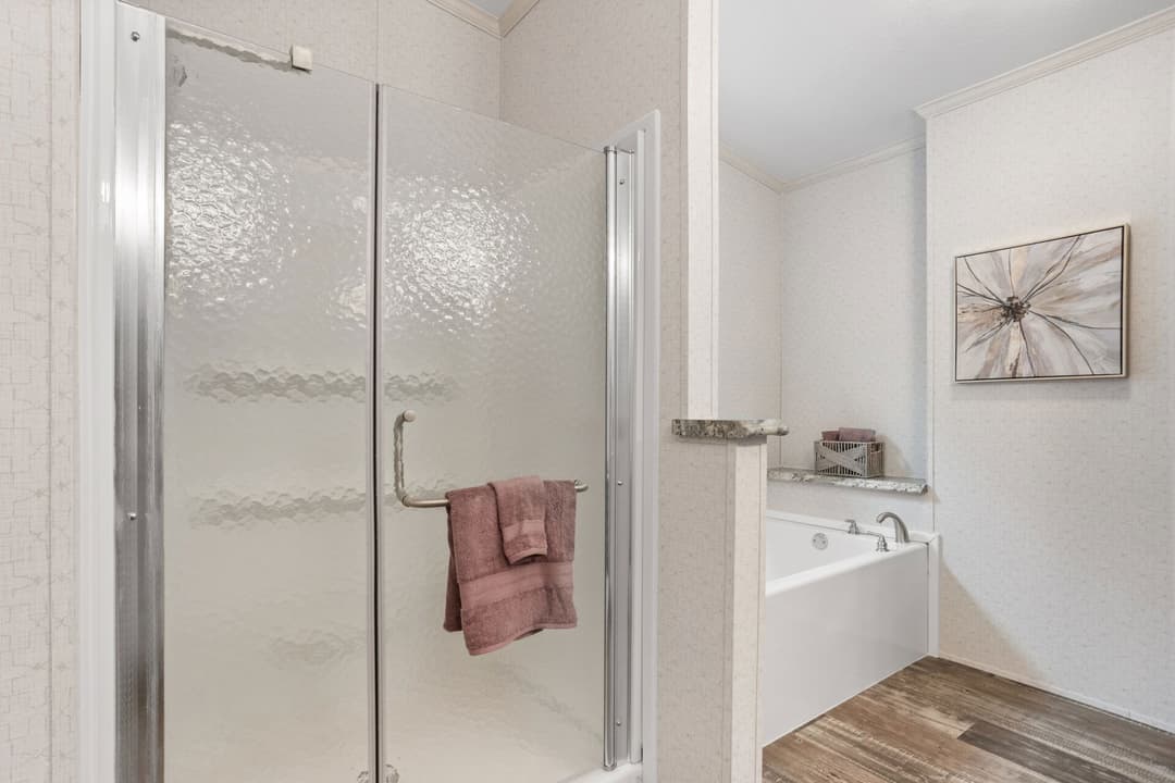 Heritage h-3272-43a bathroom home features