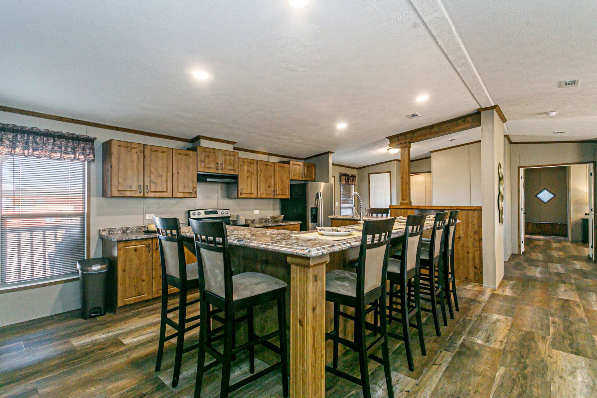 Doublewide h-3672-43a kitchen home features