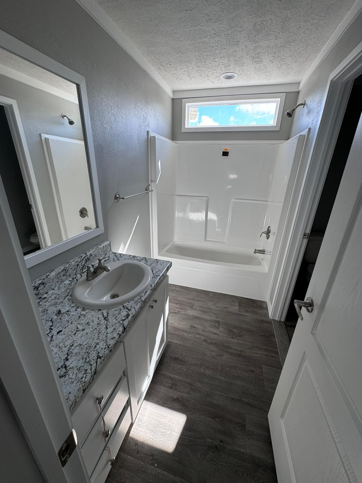 The sherman   home features