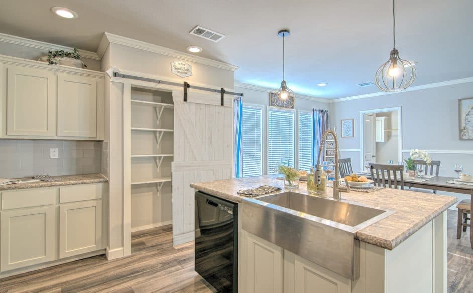 Magnolia 6360 kitchen home features