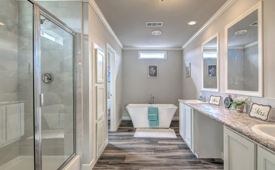 Magnolia 6360 bathroom home features