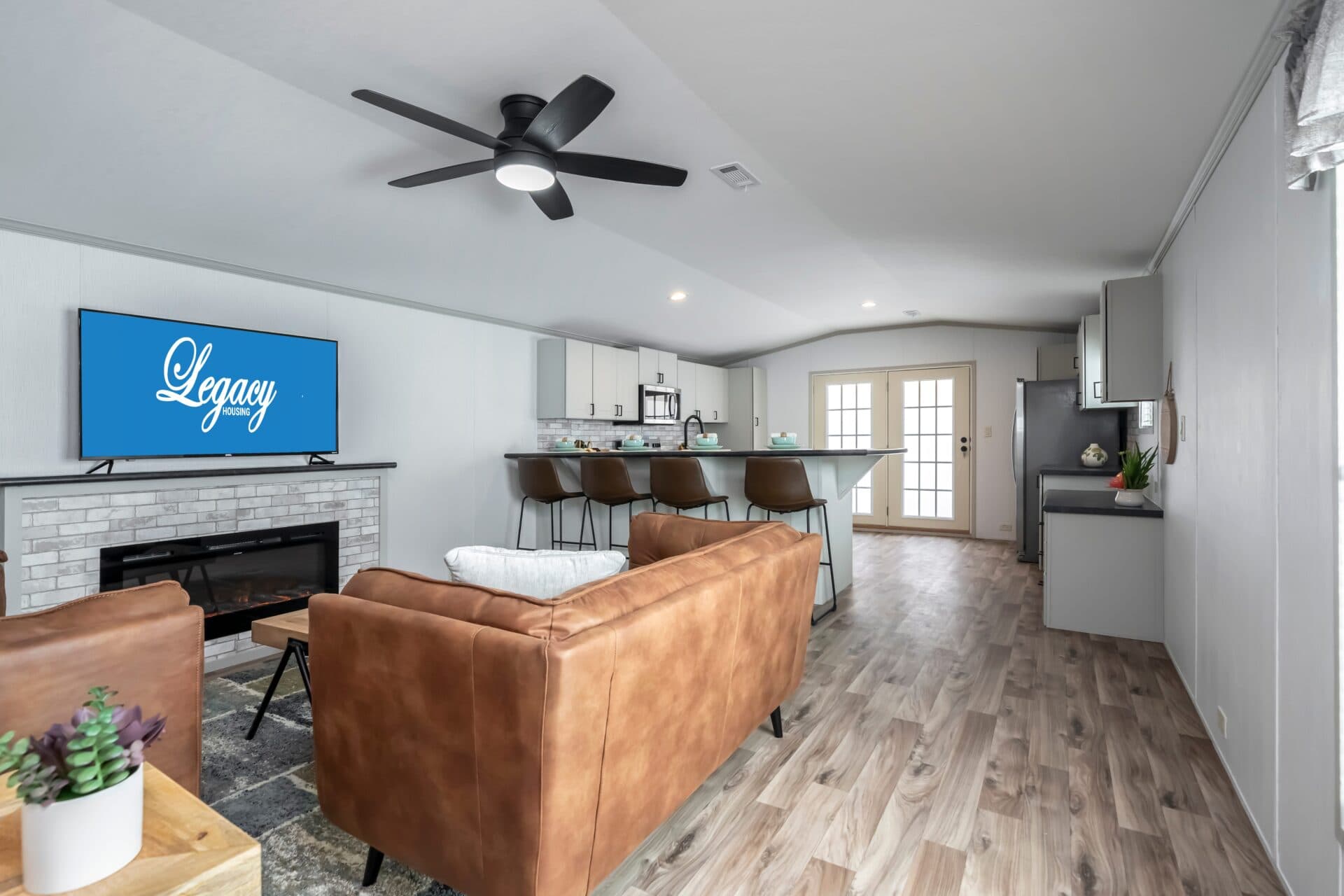 Heritage h-1660-21fka interior home features