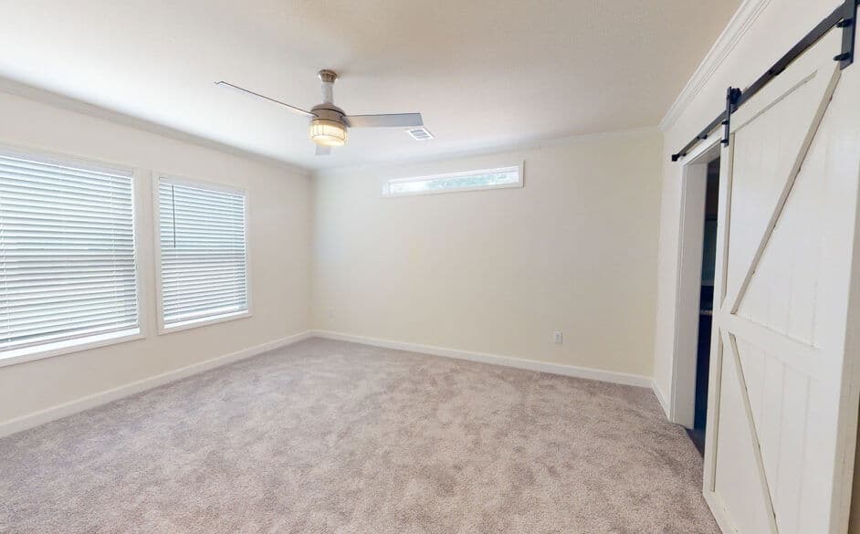 Reserve s56j bedroom home features