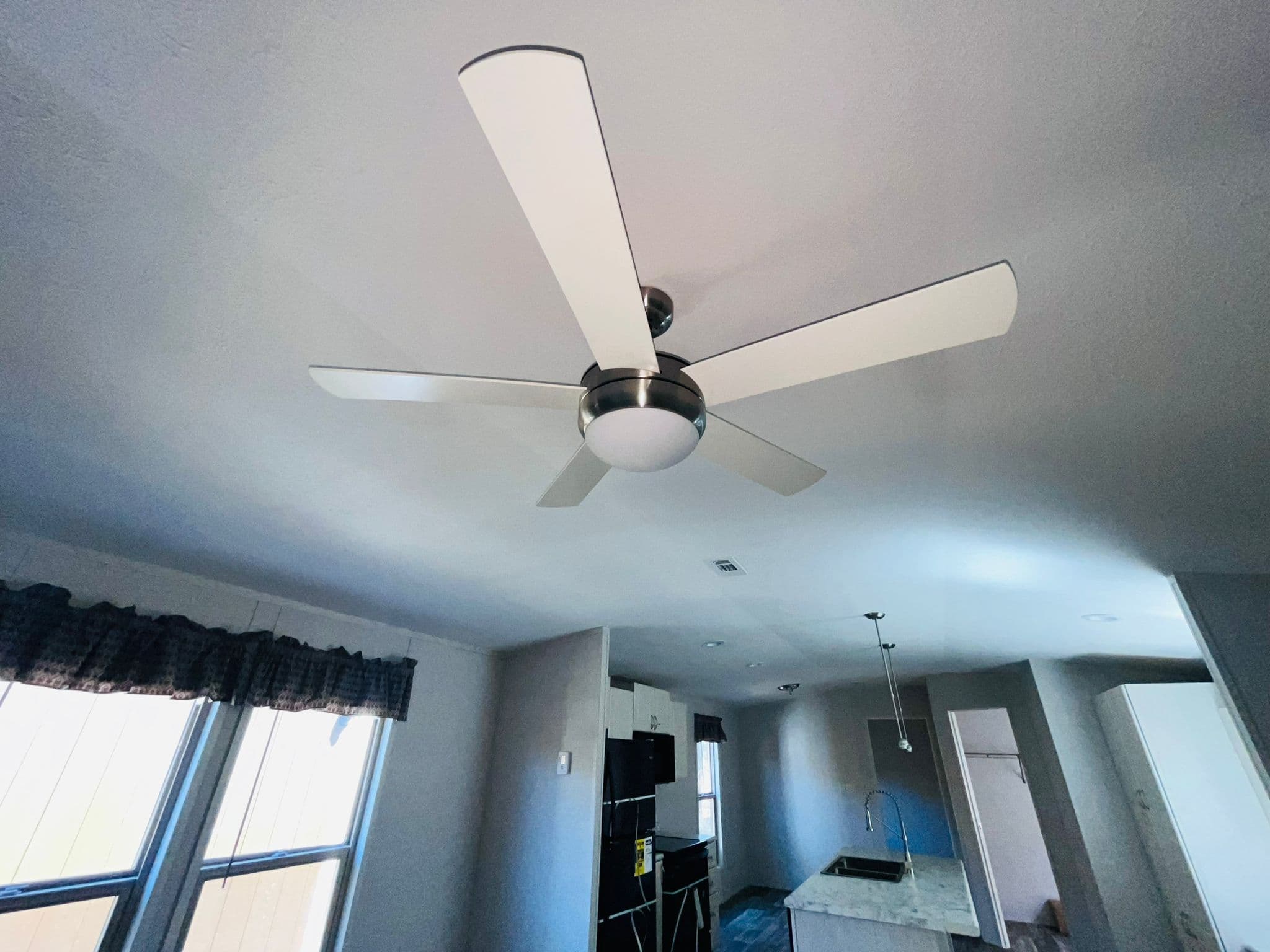 Heritage h-1680-32j  home features