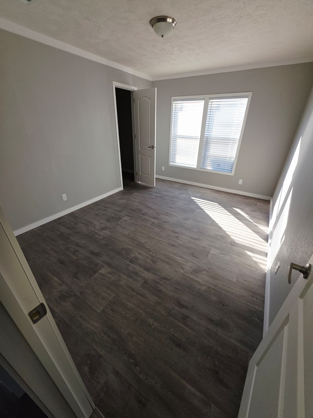 The sherman   home features