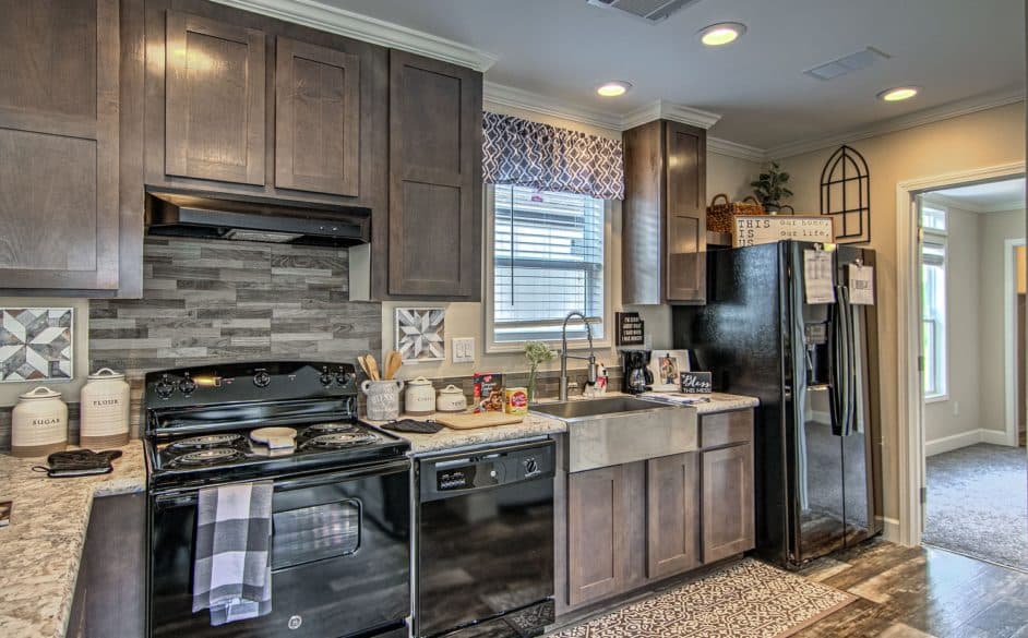 Gold spur 5616 kitchen home features