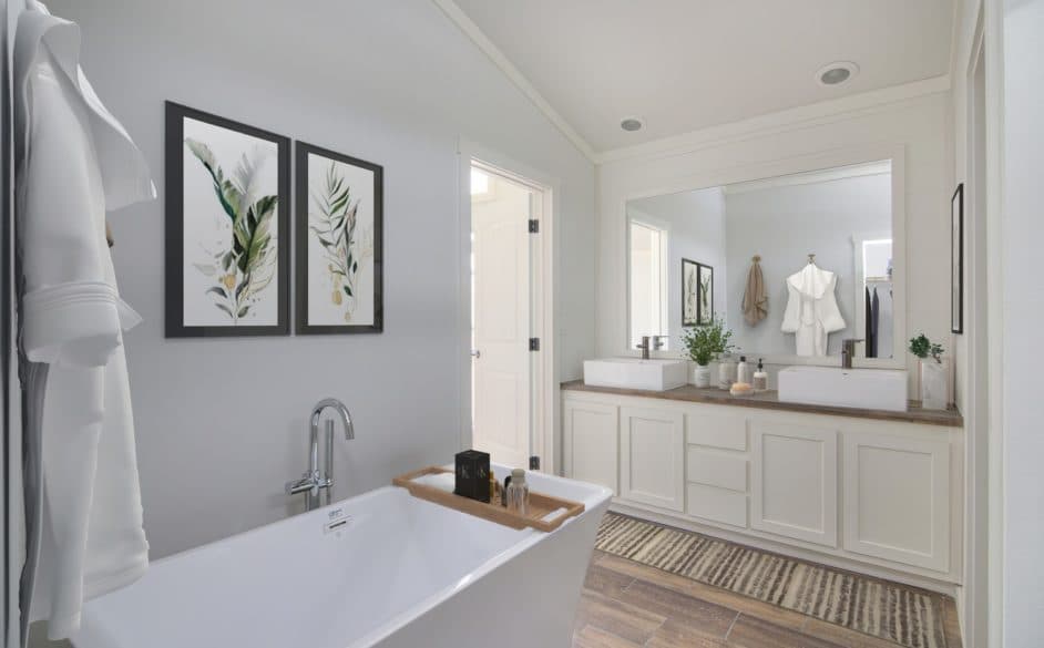 Sapphire 5863 bathroom home features