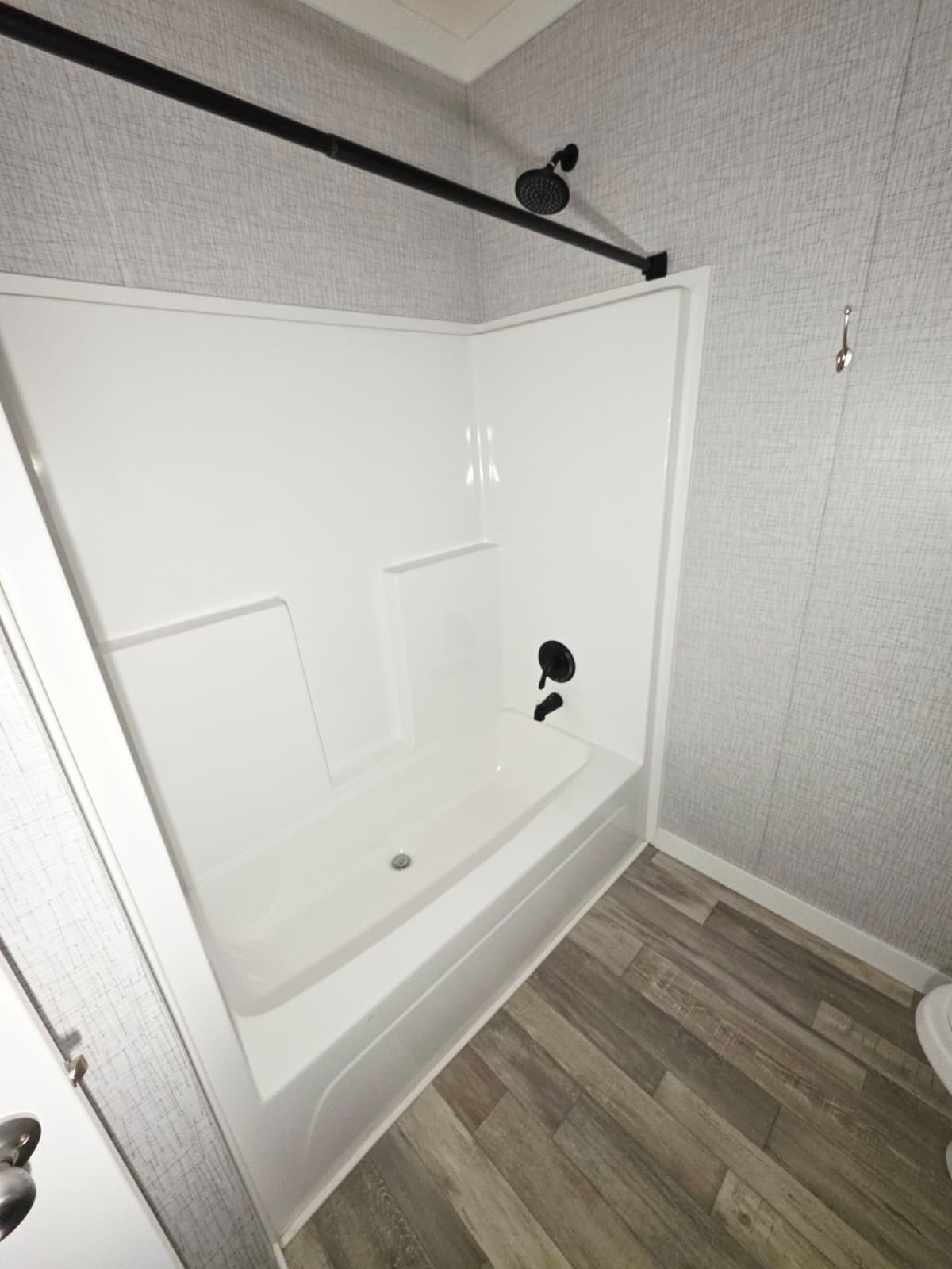 2024 palm harbor - like new!!! (pre-owned)  home features