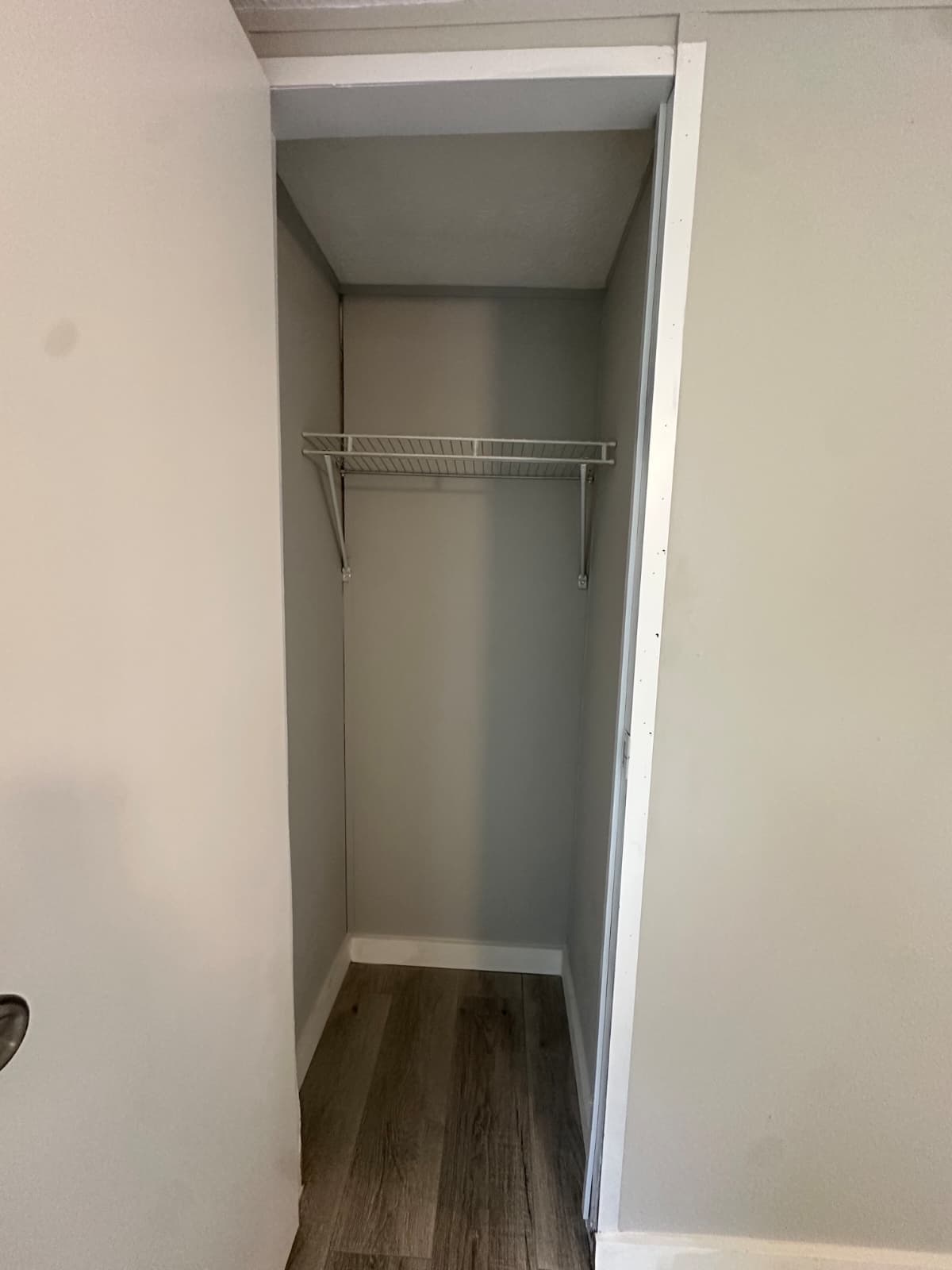 2014, 16x76, set in park, new caney, $6,000 down (pre-owned)  home features