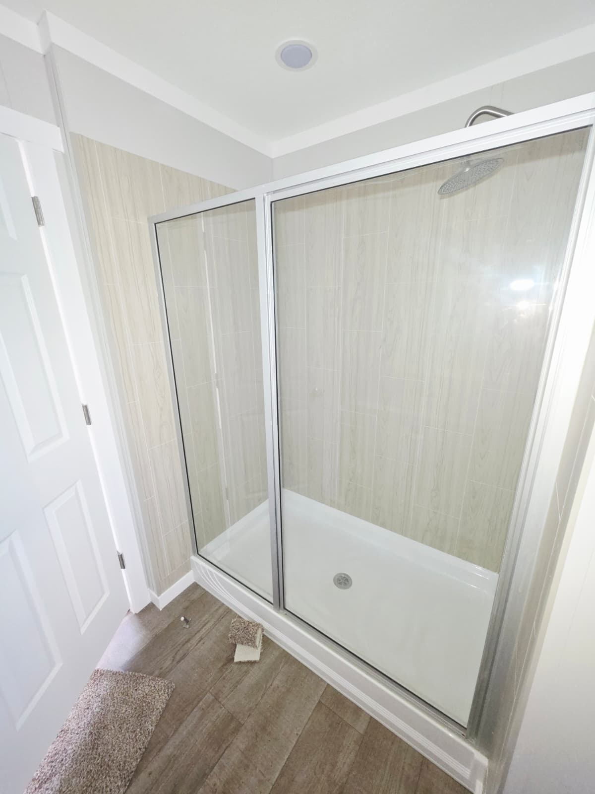 Scorpio 9469  home features