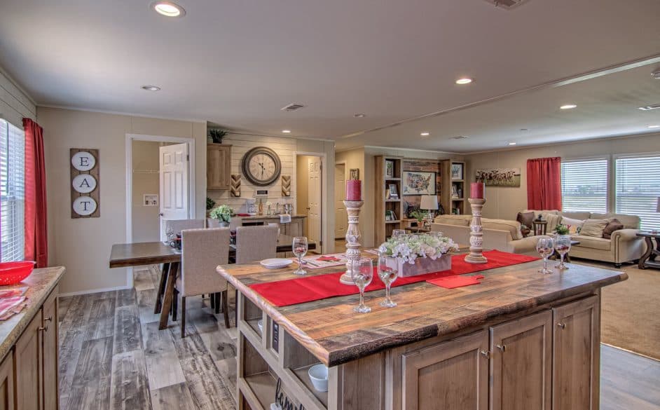 Bandera 3356 kitchen home features