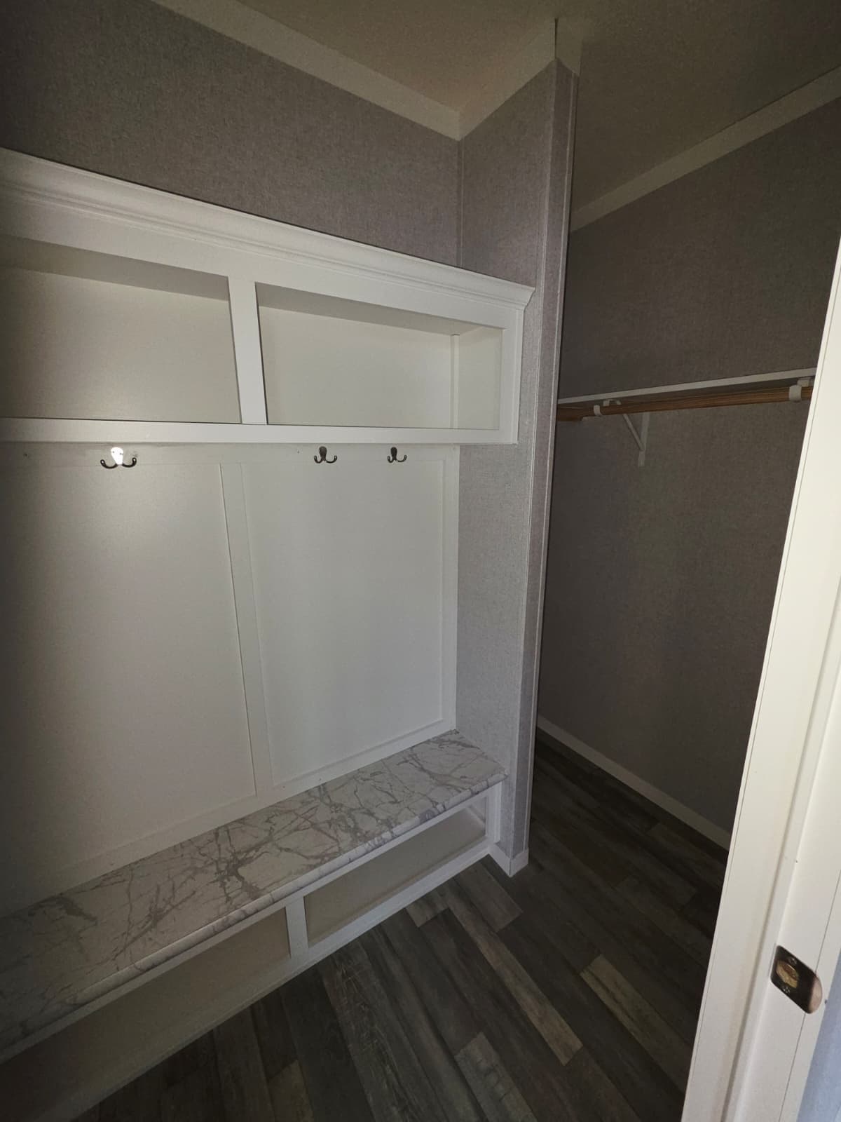 2024 palm harbor - like new!!! (pre-owned)  home features