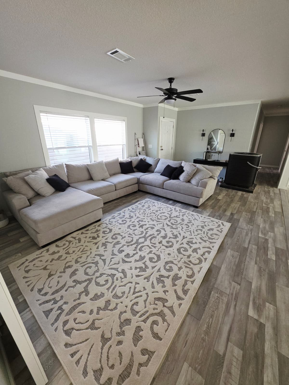 2024 palm harbor - like new!!! (pre-owned)  home features