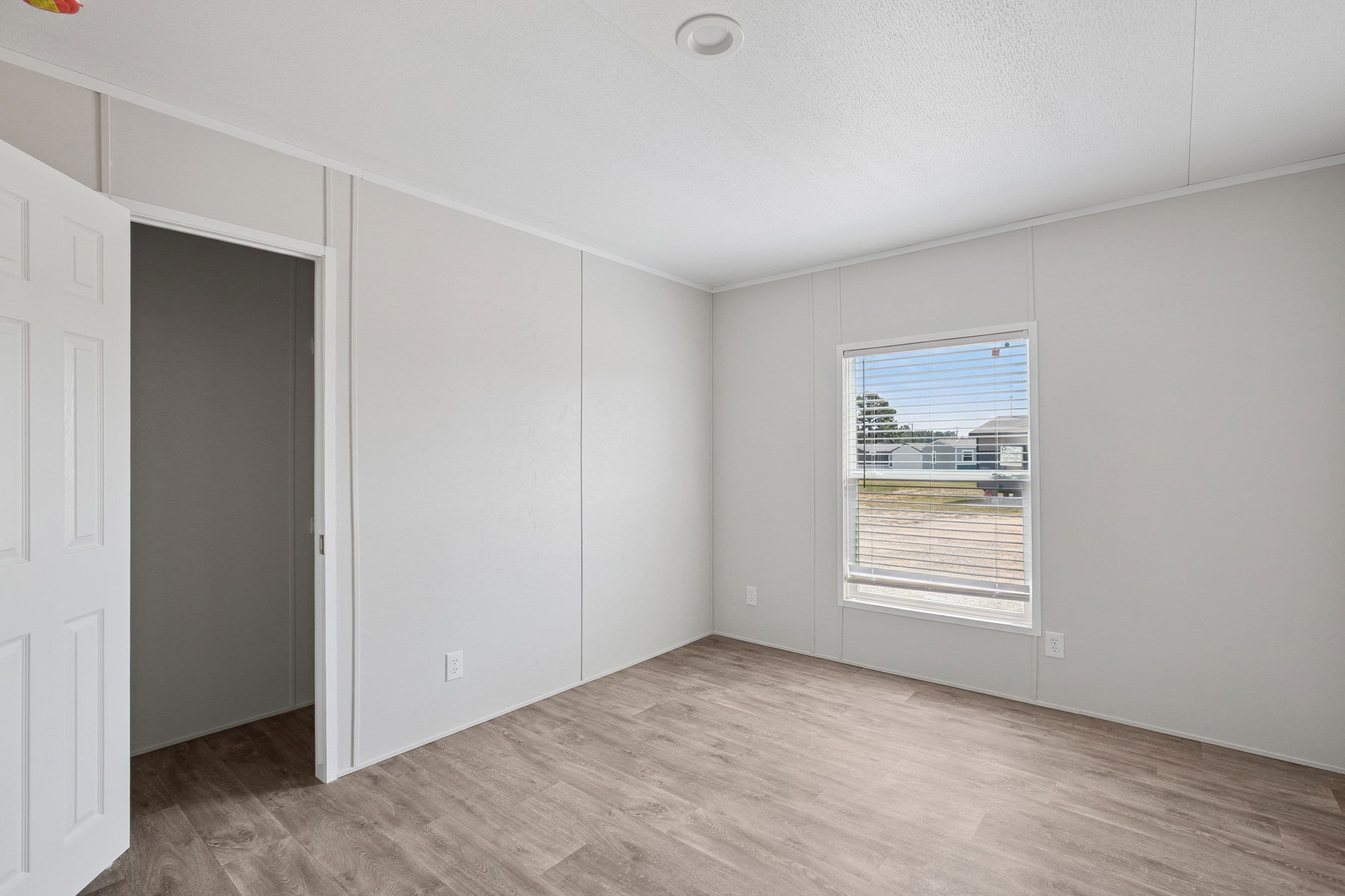 Trailblazer interior home features