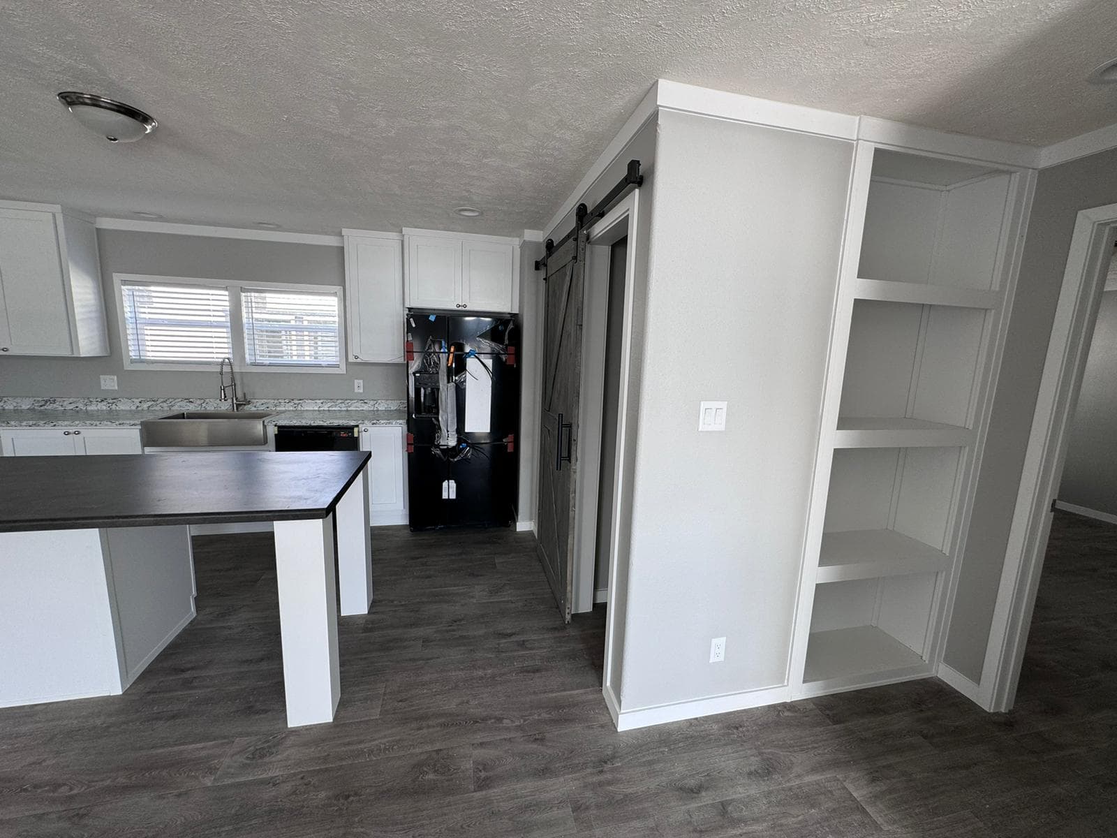 The sherman   home features