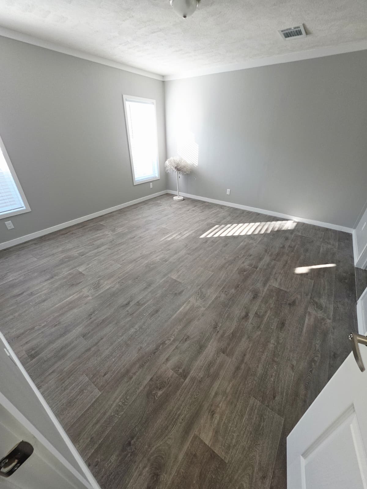 The sherman   home features